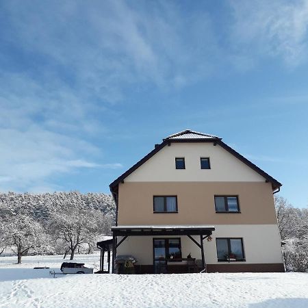 Apartman L M Каёв Экстерьер фото