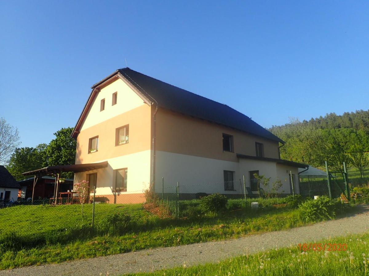 Apartman L M Каёв Экстерьер фото